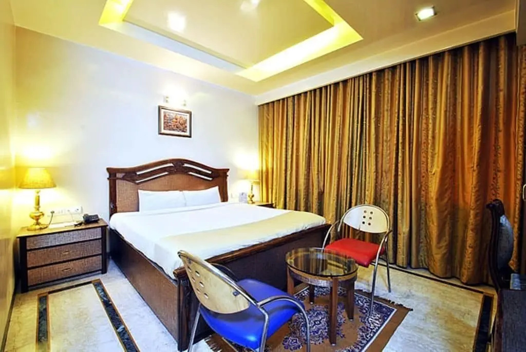 Hotel Zeeras