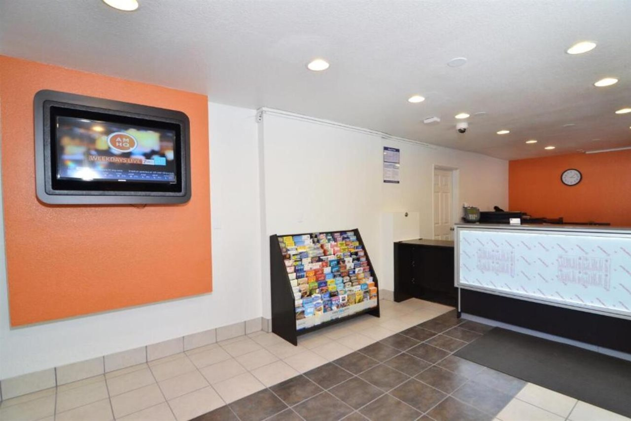 Photo - Motel 6 Palm Springs, CA - East - Palm Canyon