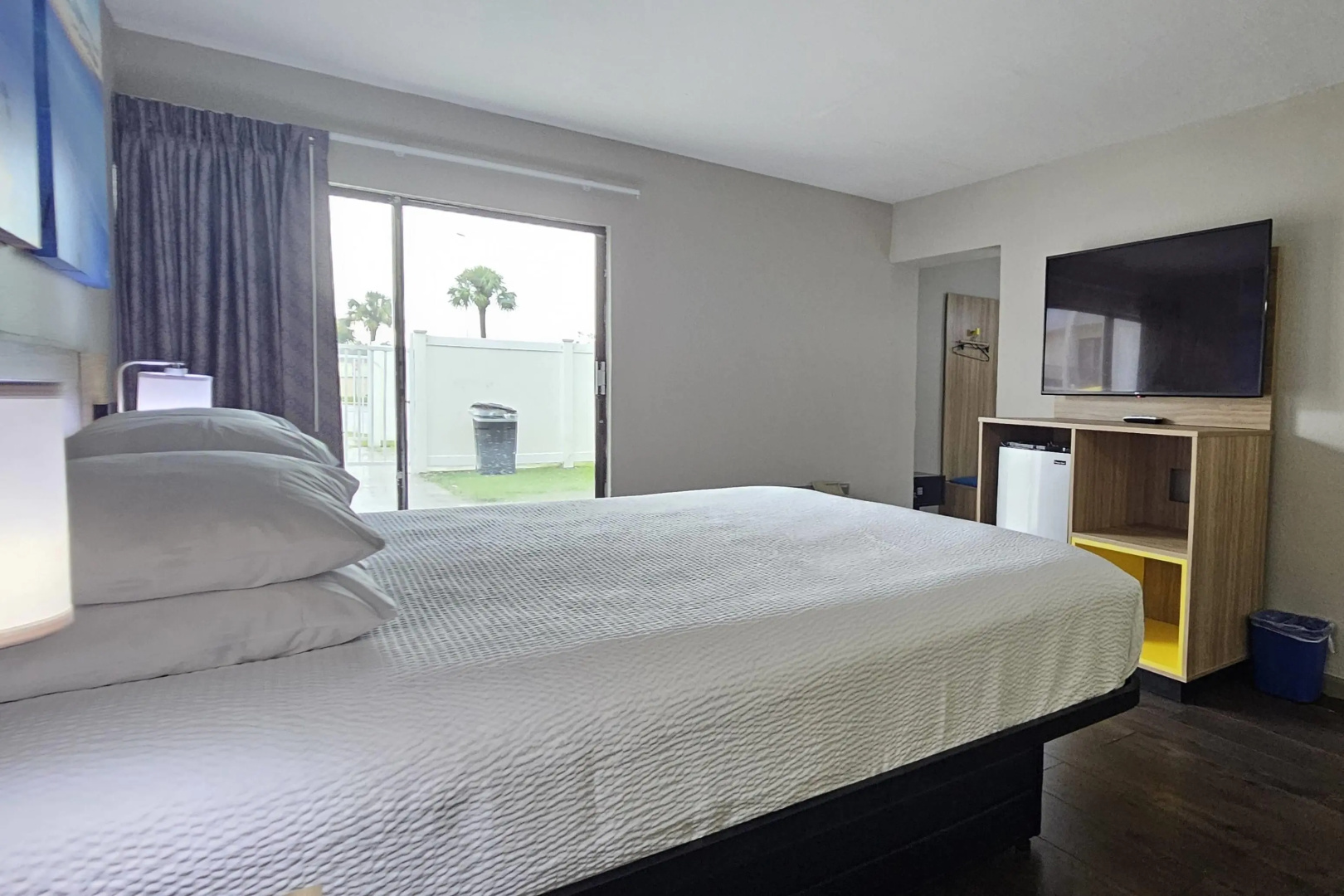 Foto - Days Inn & Suites by Wyndham Tampa/Fairground/Casino Area