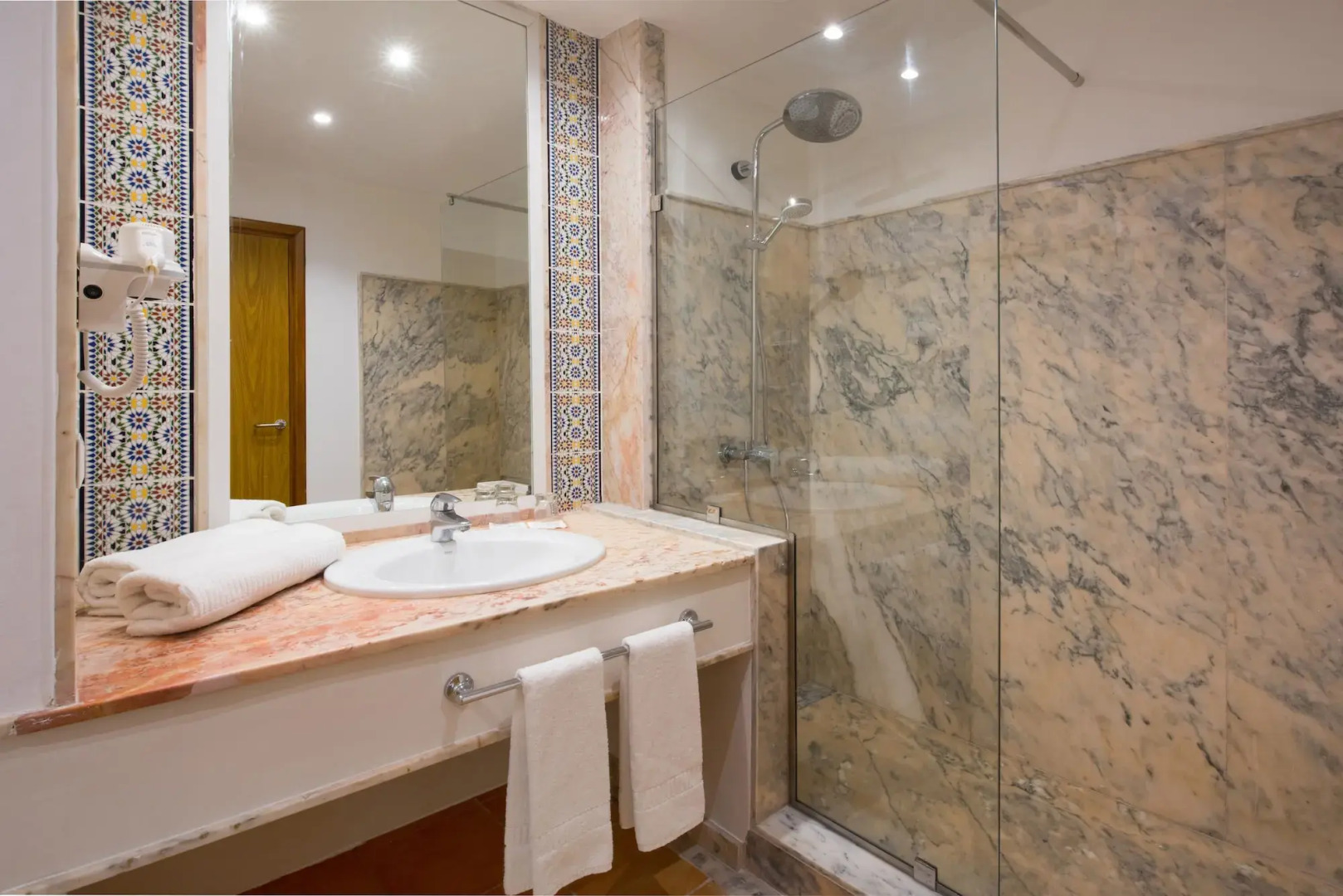 Photo - Iberostar Waves Founty Beach All Inclusive