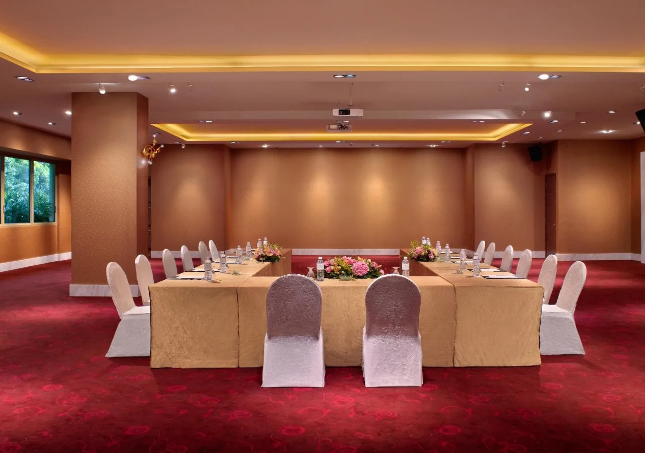 Photo - METT Singapore