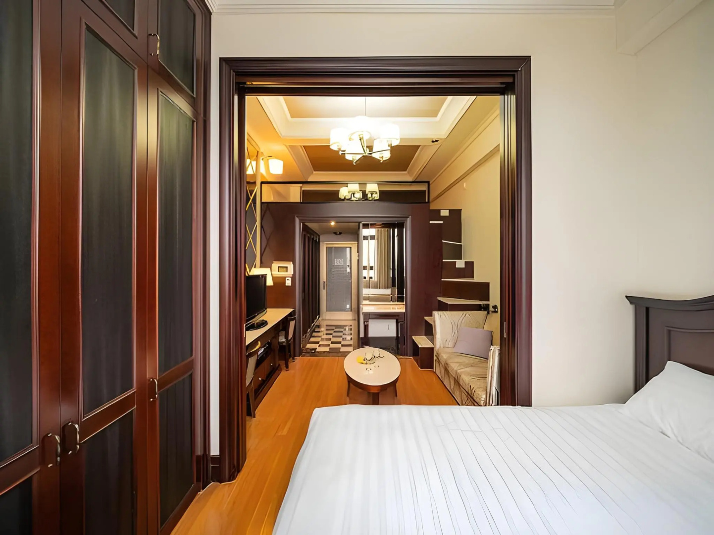 Foto - Yeoksam Artnouveau City Hotel and Residence