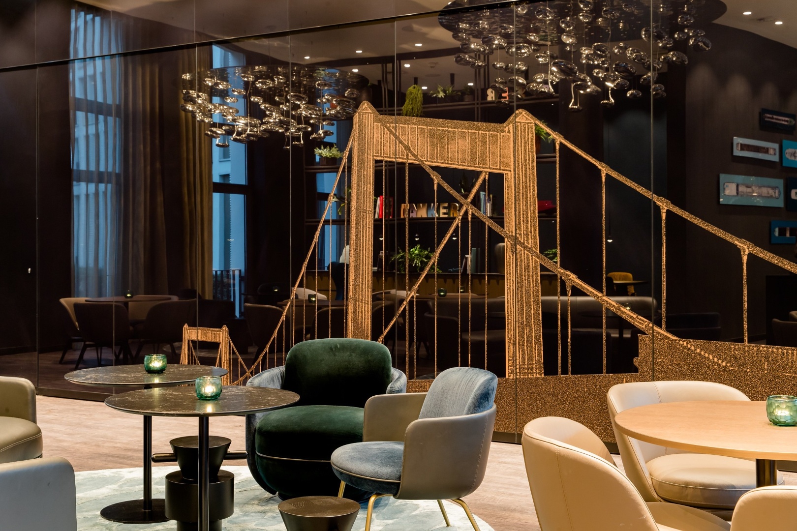 Photo - Motel One Köln-Altstadt