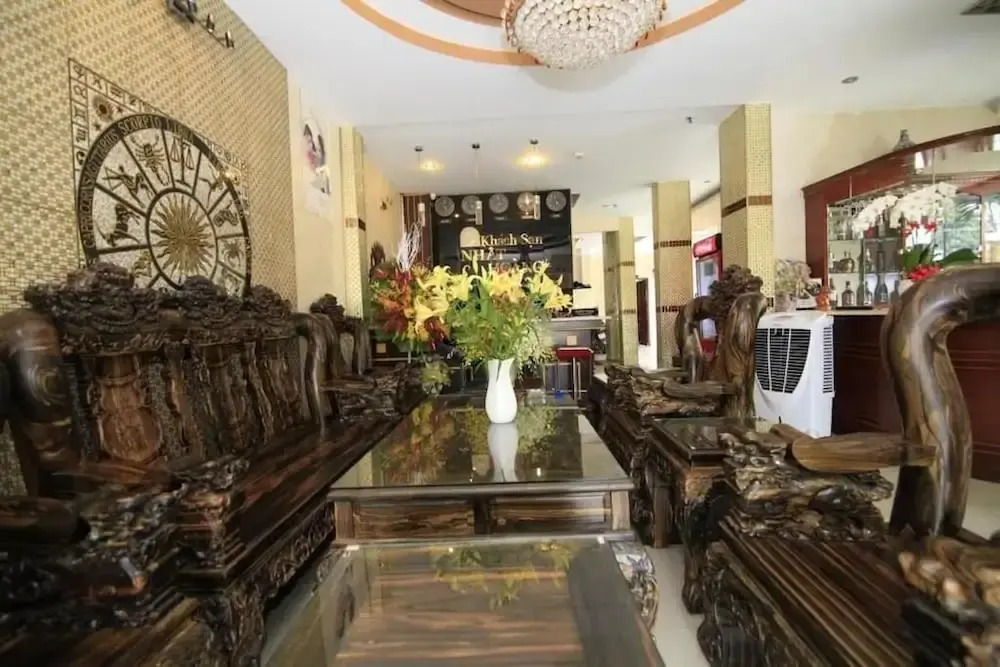 Photo - Nhật Hoàng Hotel Q4 -by BAY LUXURY