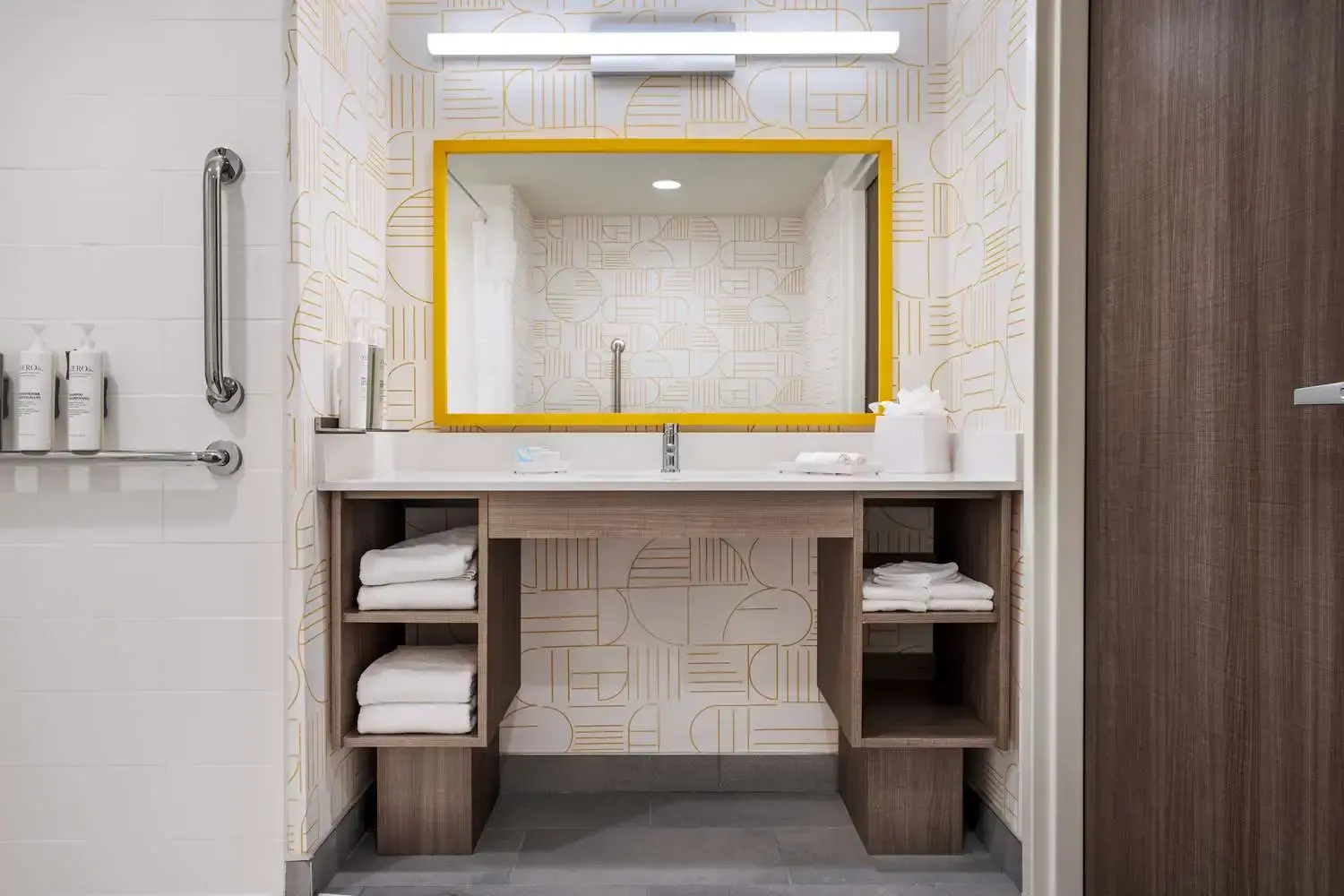Foto - Home2 Suites by Hilton Indianapolis North at Intech Park