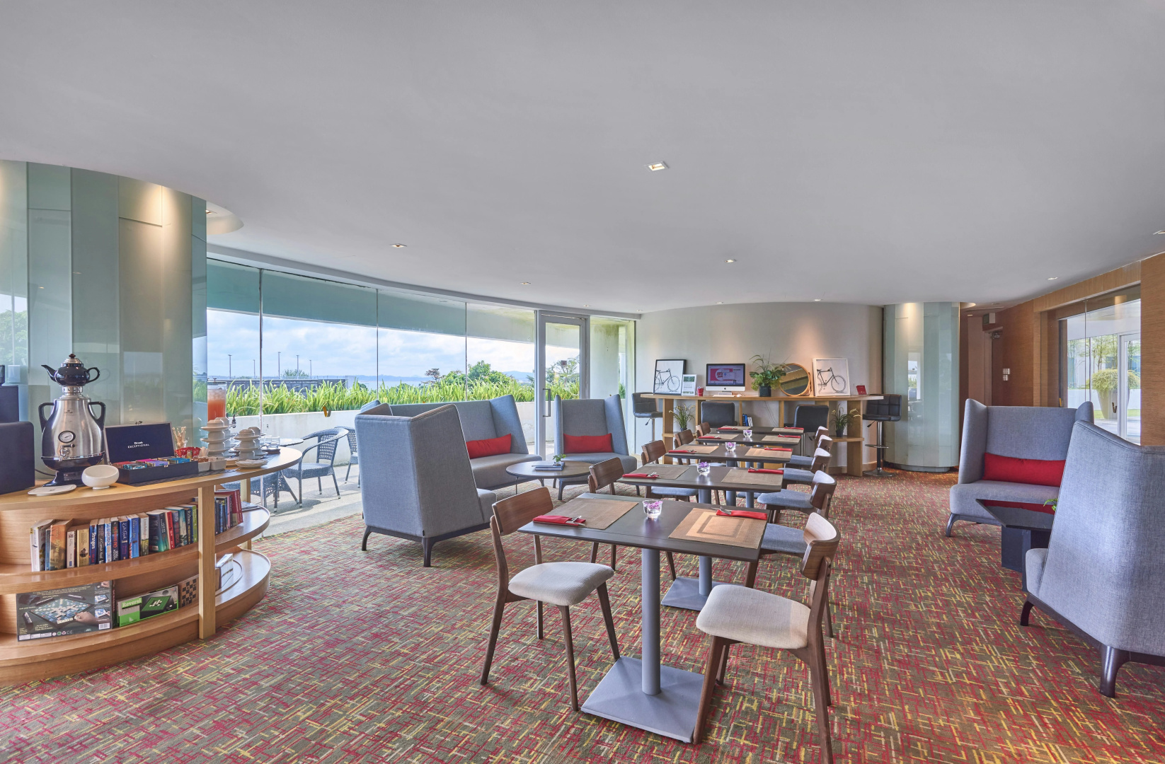 Foto - Village Hotel Changi by Far East Hospitality