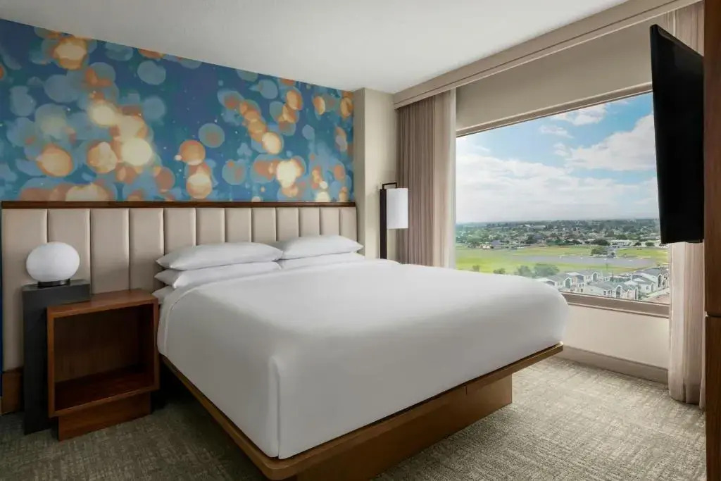 Photo - Anaheim Marriott Suites