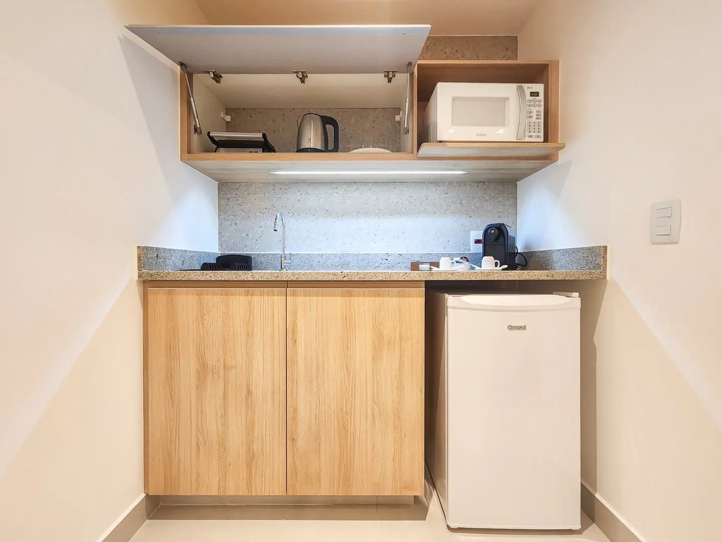 Photo - Blu Smart Stay