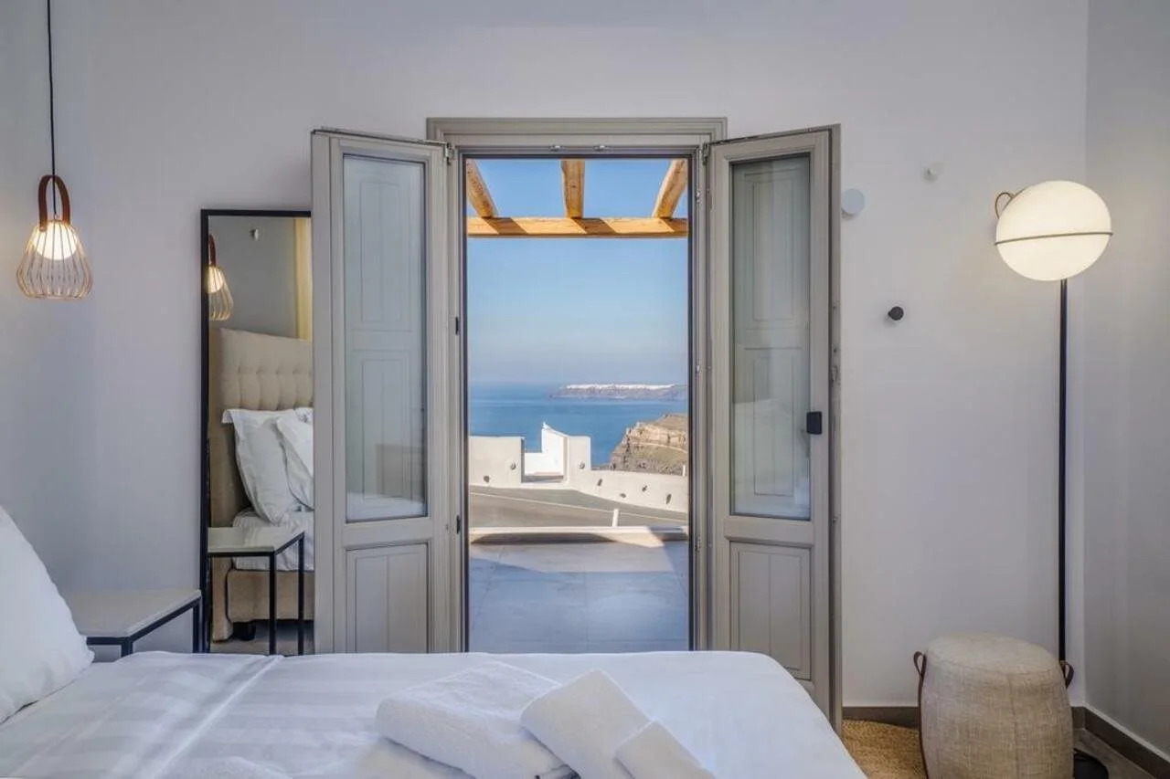 Photo - Symphony Suites Santorini
