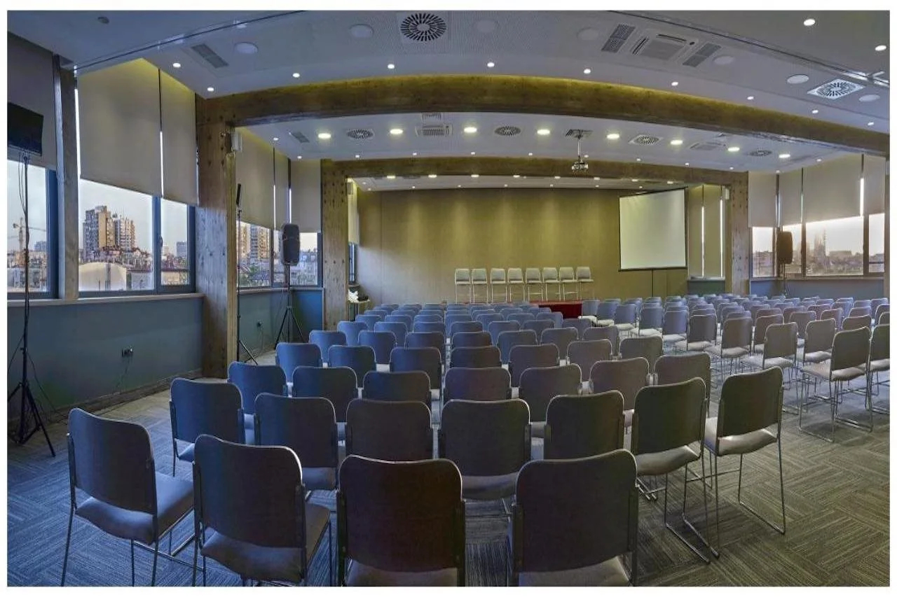 Photo - Radisson RED Belgrade