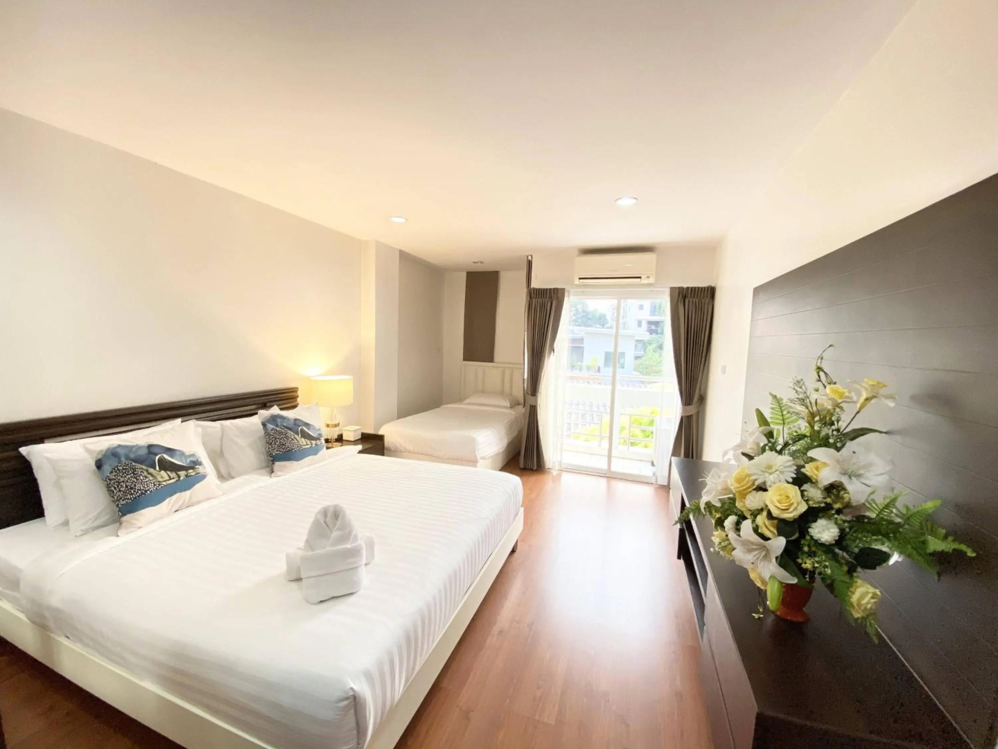 Photo - 14 Place Sukhumvit Suites - SHA Plus