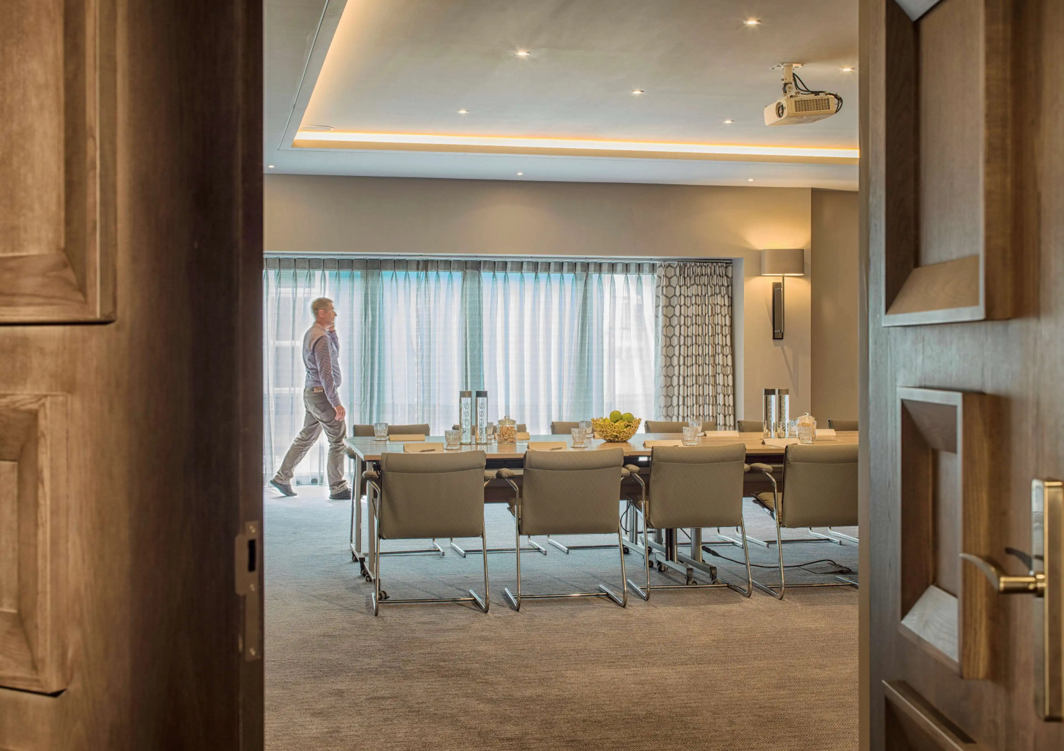 Photo - Boulevard Hotel
