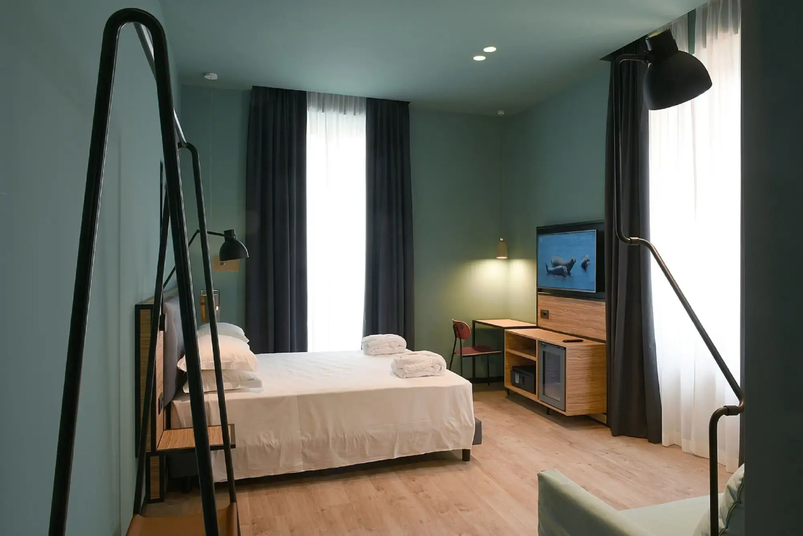 Photo - The Poet Hotel