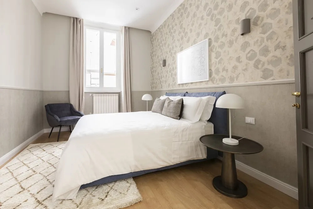 Photo - Louly Spanish Steps