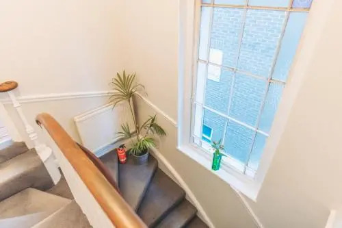 Photo - Central Victorian House