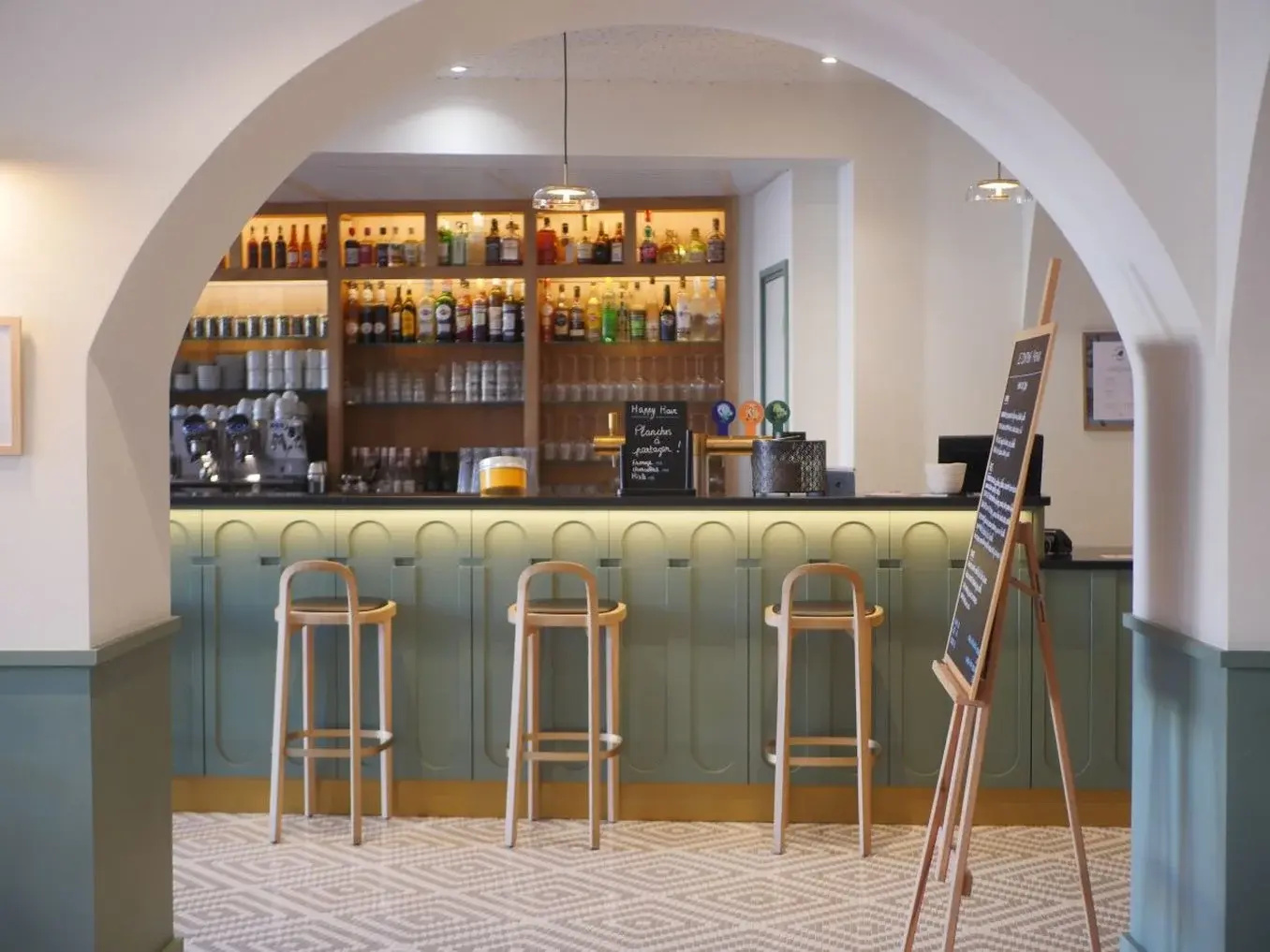 Photo - Le Phenix Hotel