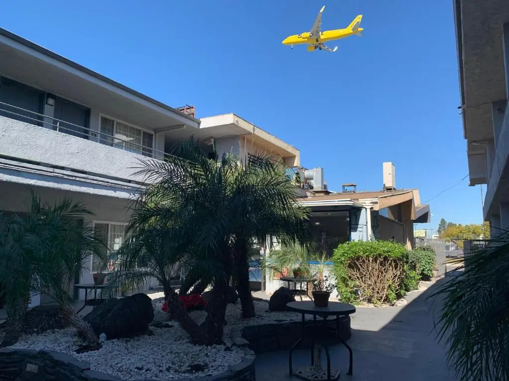 Foto - Skyways Hotel