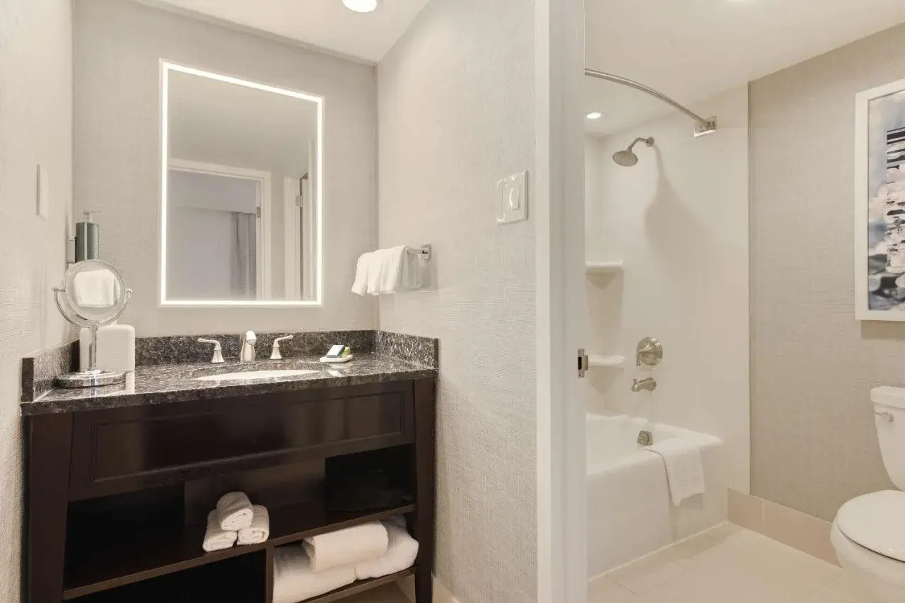 Photo - Capital Hilton