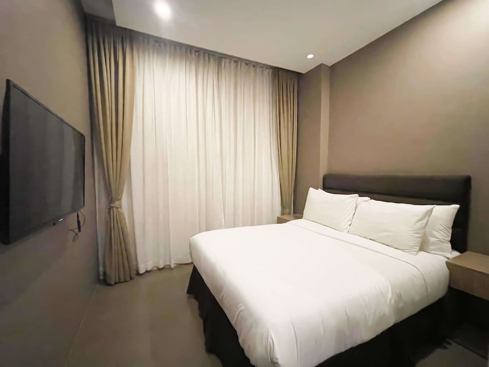 uphill hotel-baguio