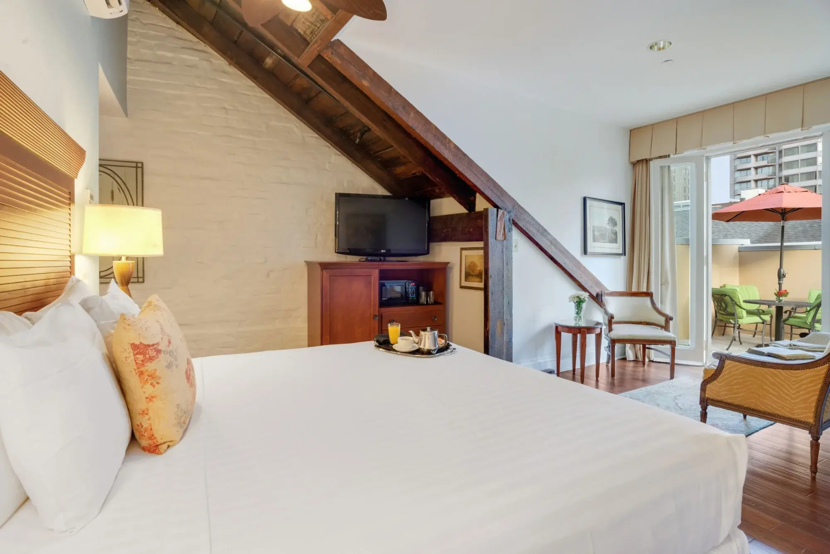 Photo - voco St James Hotel by IHG