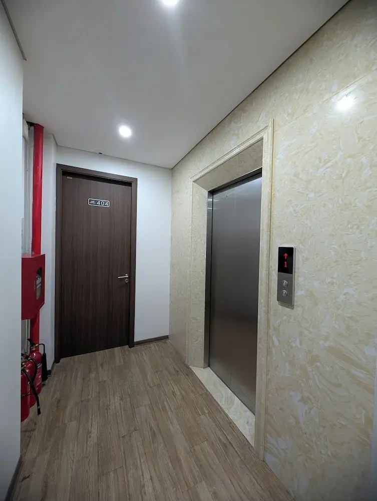 Photo - Era Apartment Lac Long Quan