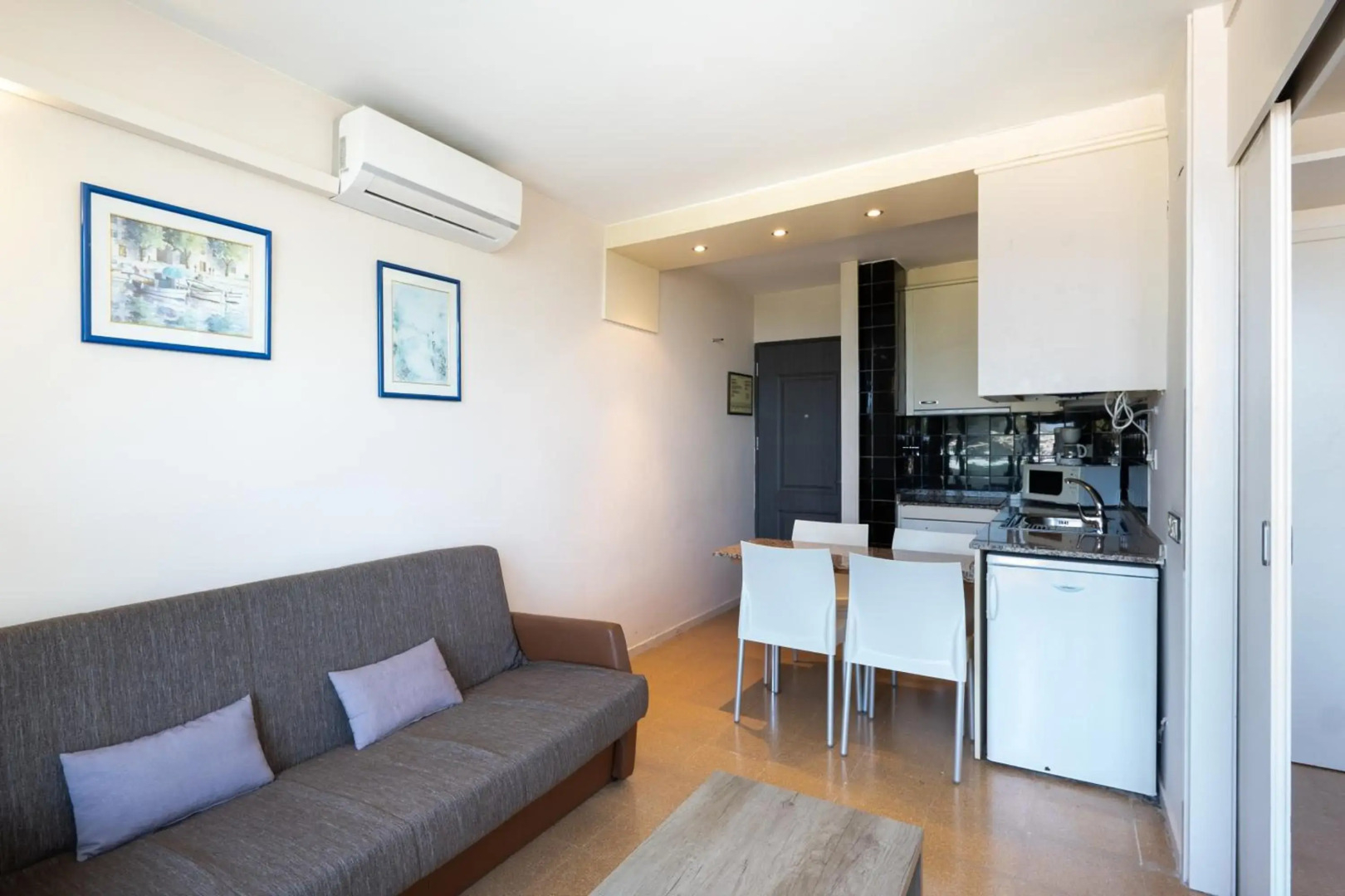 Photo - Aparthotel Comtat Sant Jordi