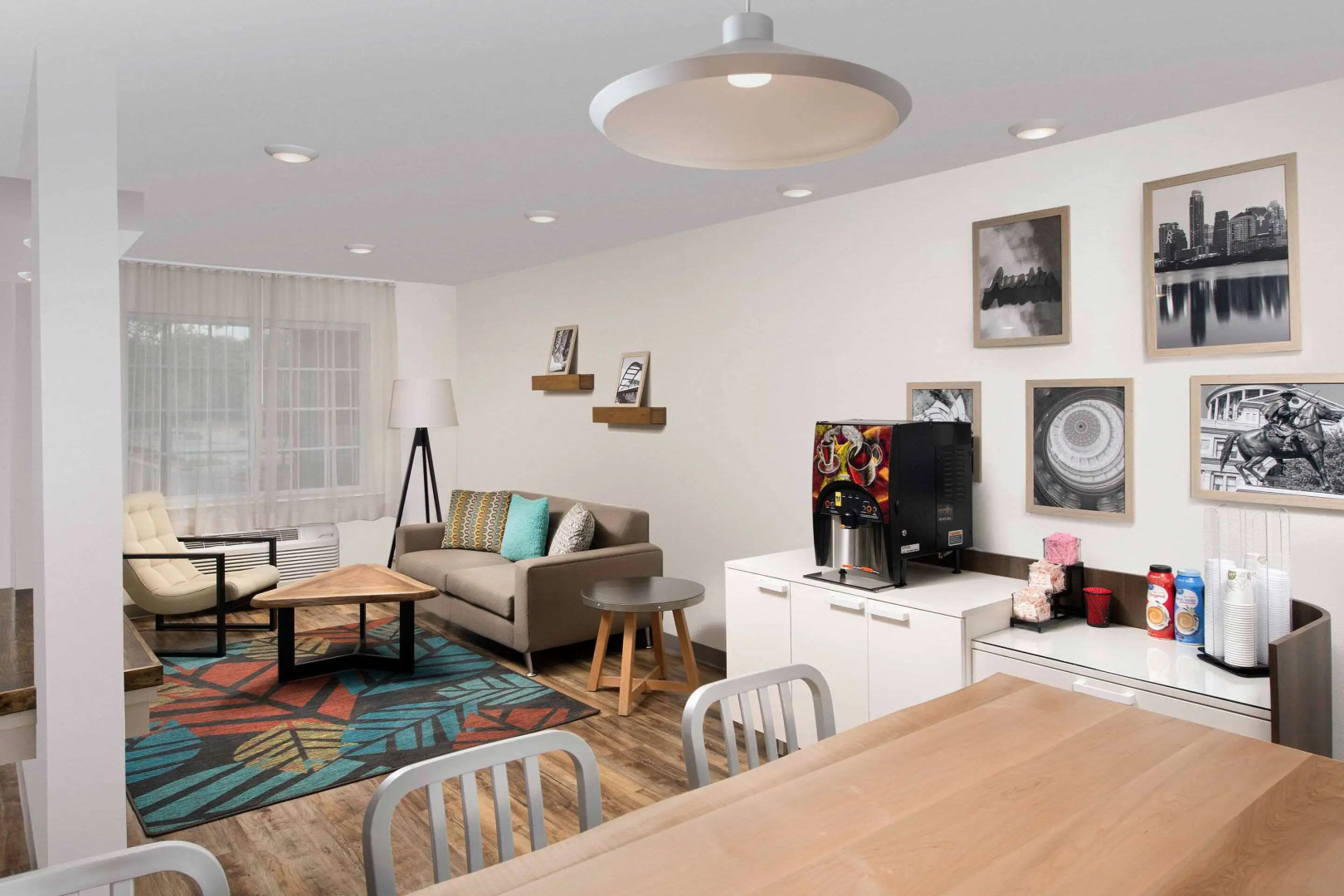 Foto - WoodSpring Suites Austin South Central I-35