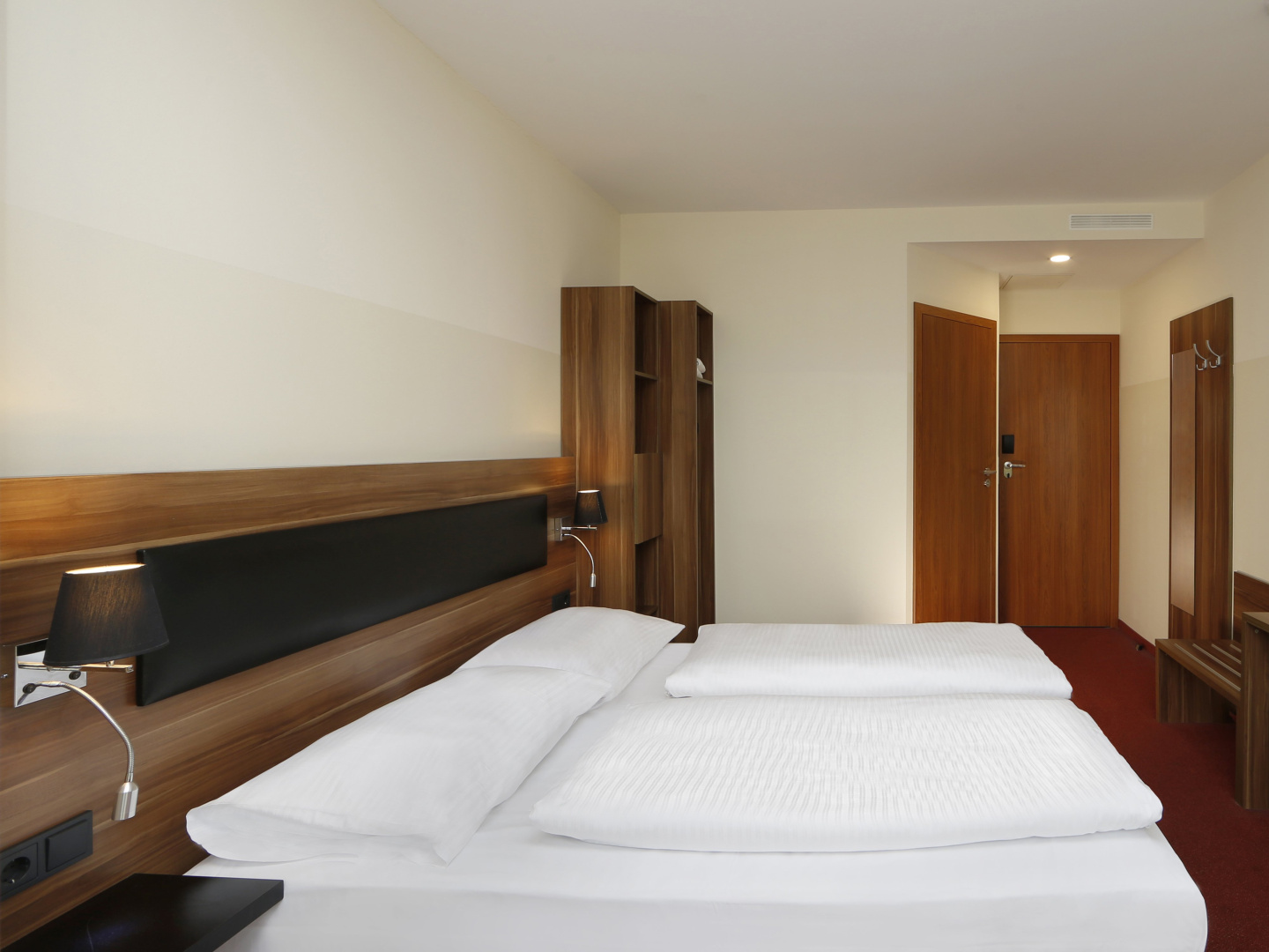Photo - B&B HOTEL Berlin-Adlershof