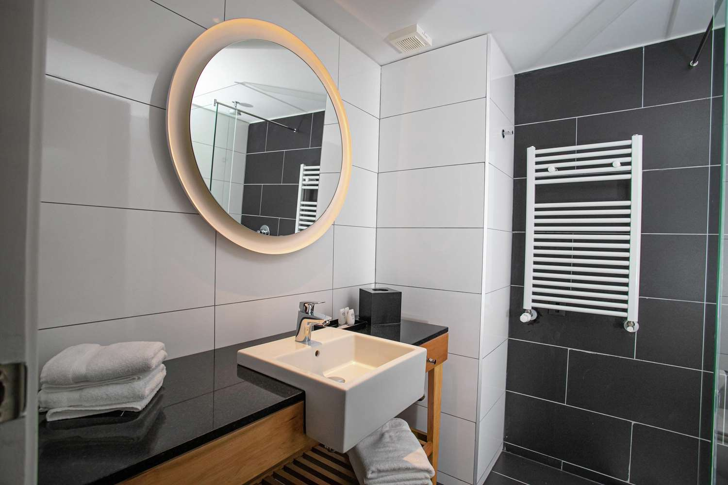 Photo - Hampton by Hilton Bariloche