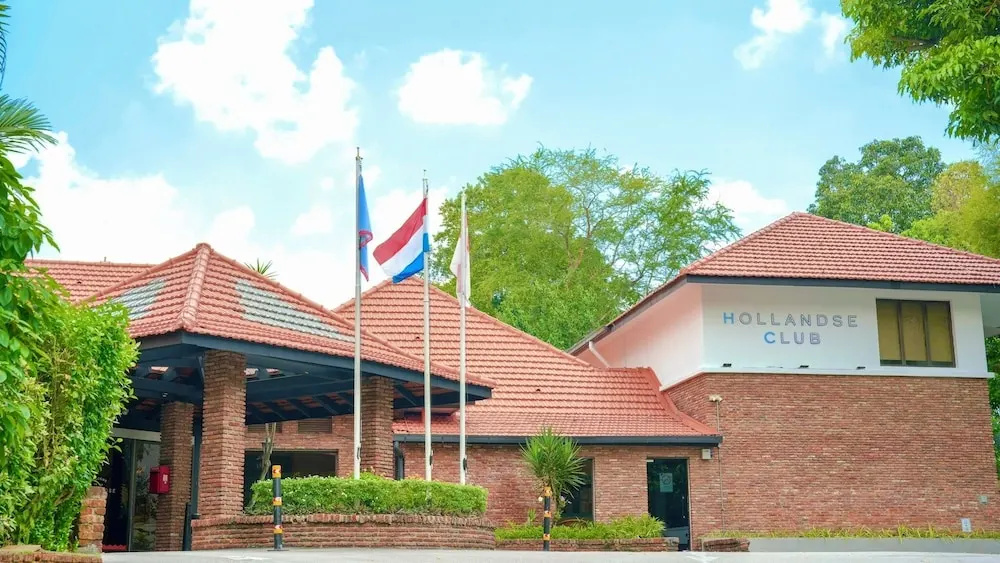 Photo - Hollandse Club Retreat