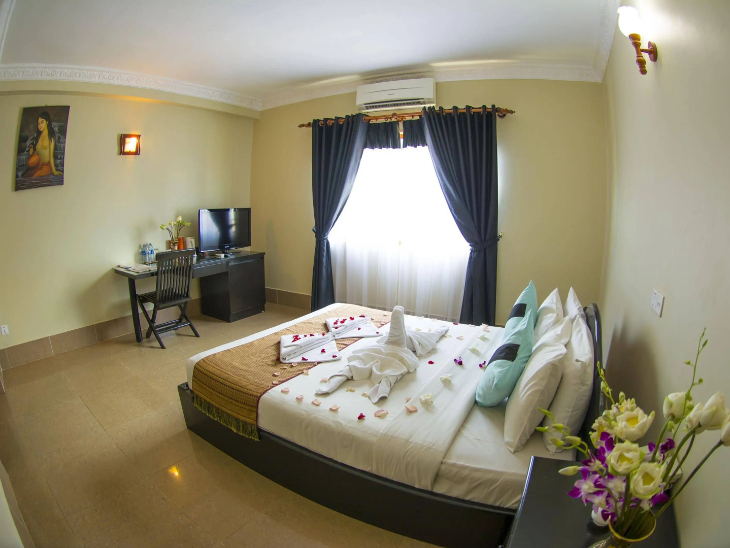 Photo - Central Night Hotel
