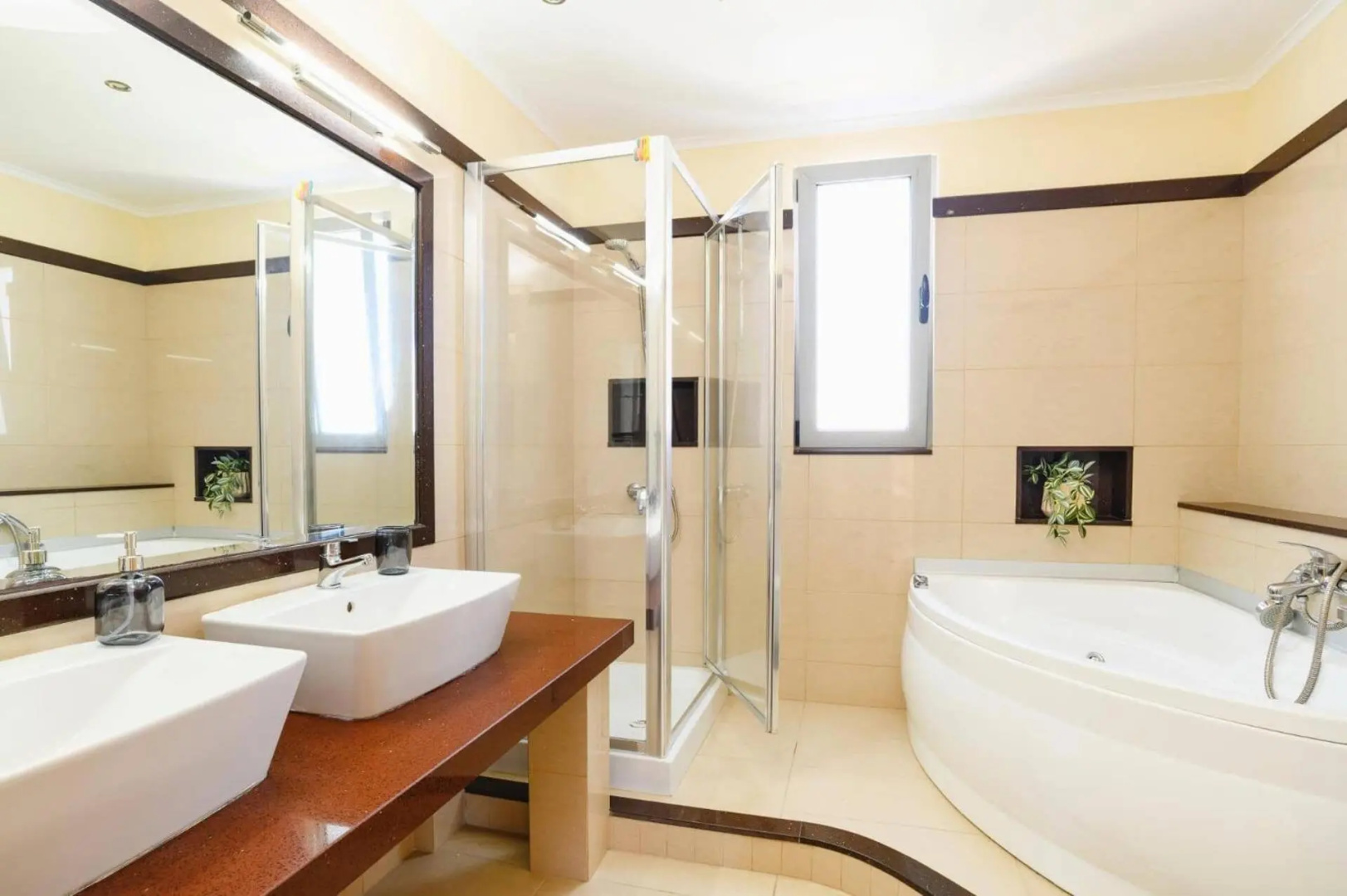 Photo - Kamari Beach Hotel - All inclusive