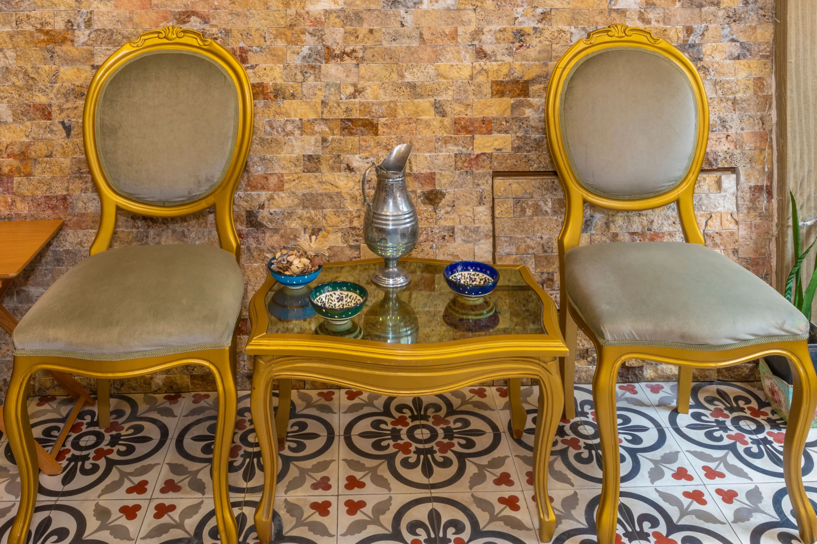 Photo - Walnut Shell Hotel