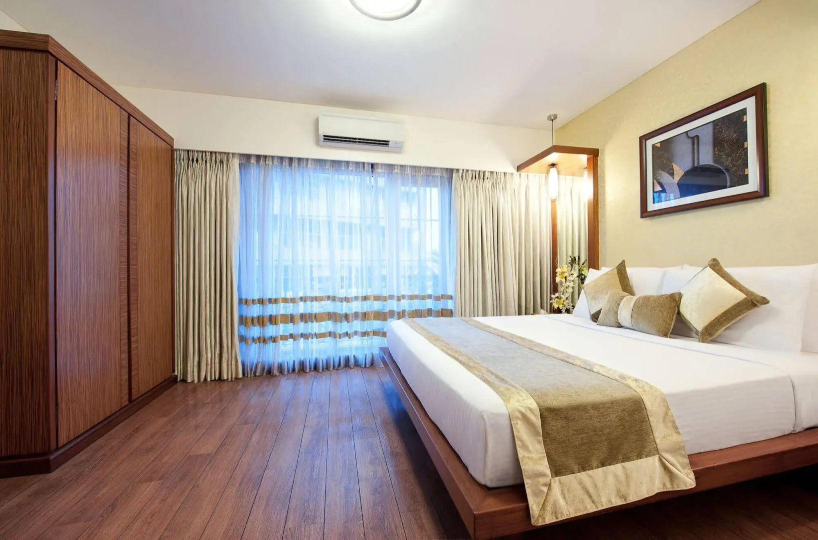 Photo - Grand Residency Hotel & Serviced Apartments