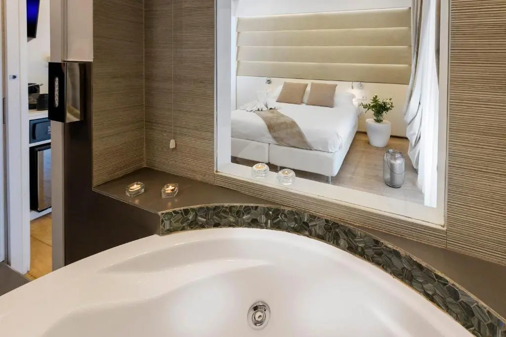 Photo - Vatican Style