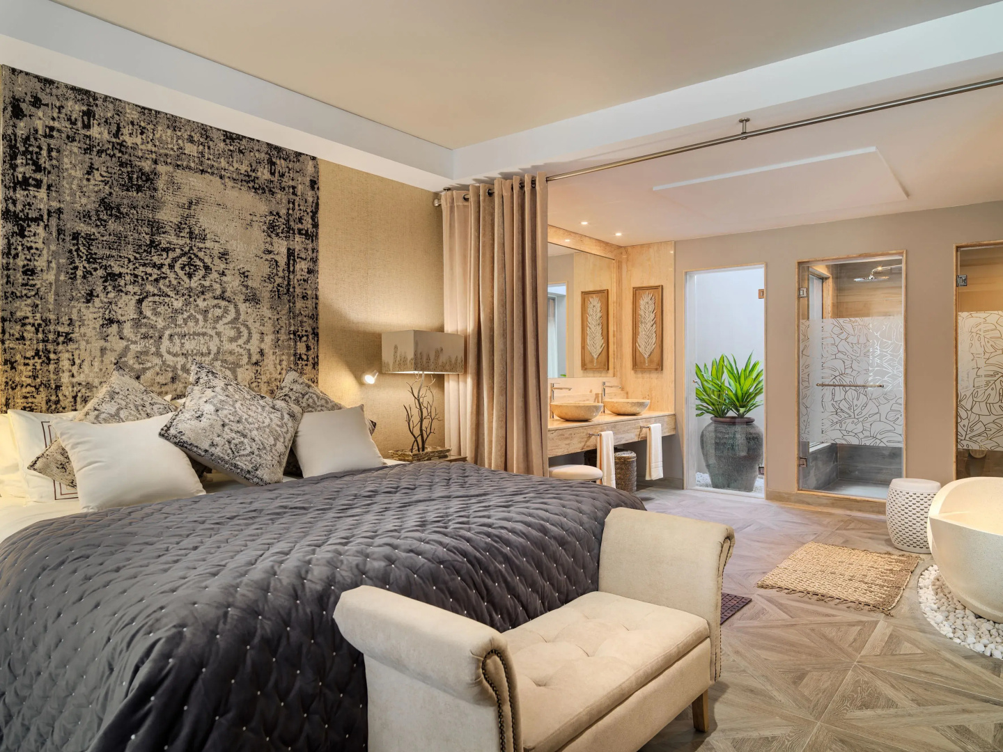 Photo - Royal River, Luxury Hotel - Adults Only