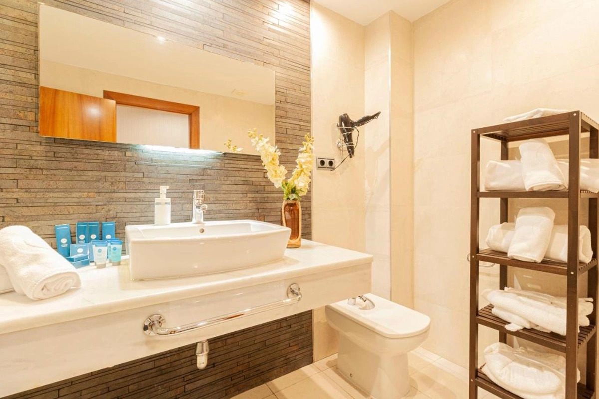 Photo - Oh Nice Ulises Ceuta