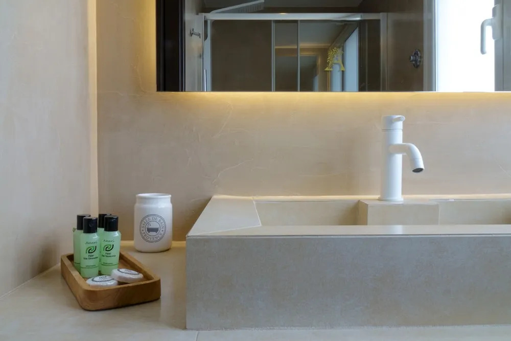 Photo - The Athens Version Luxury Suites