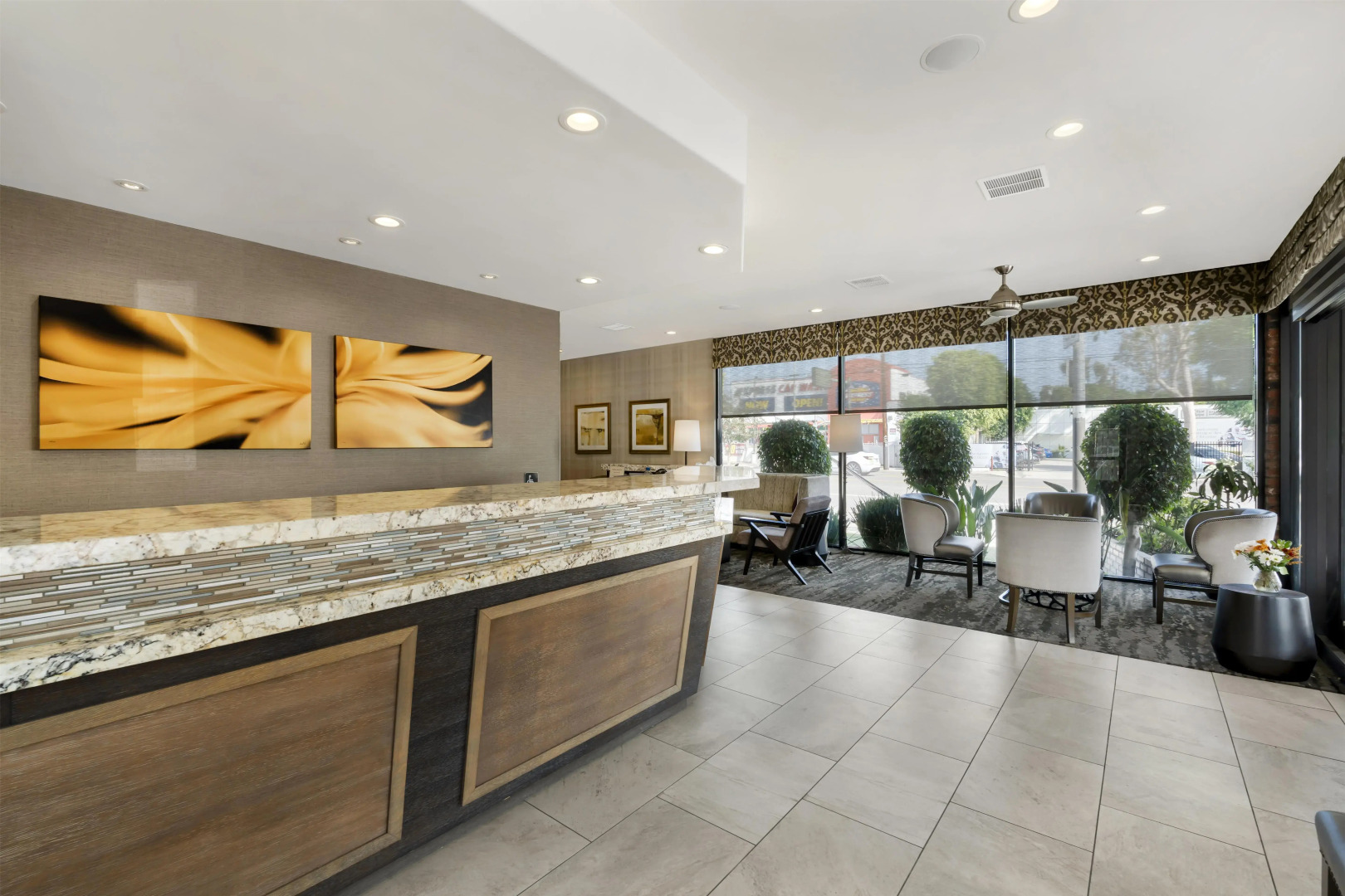 Foto - Best Western Plus Carriage Inn