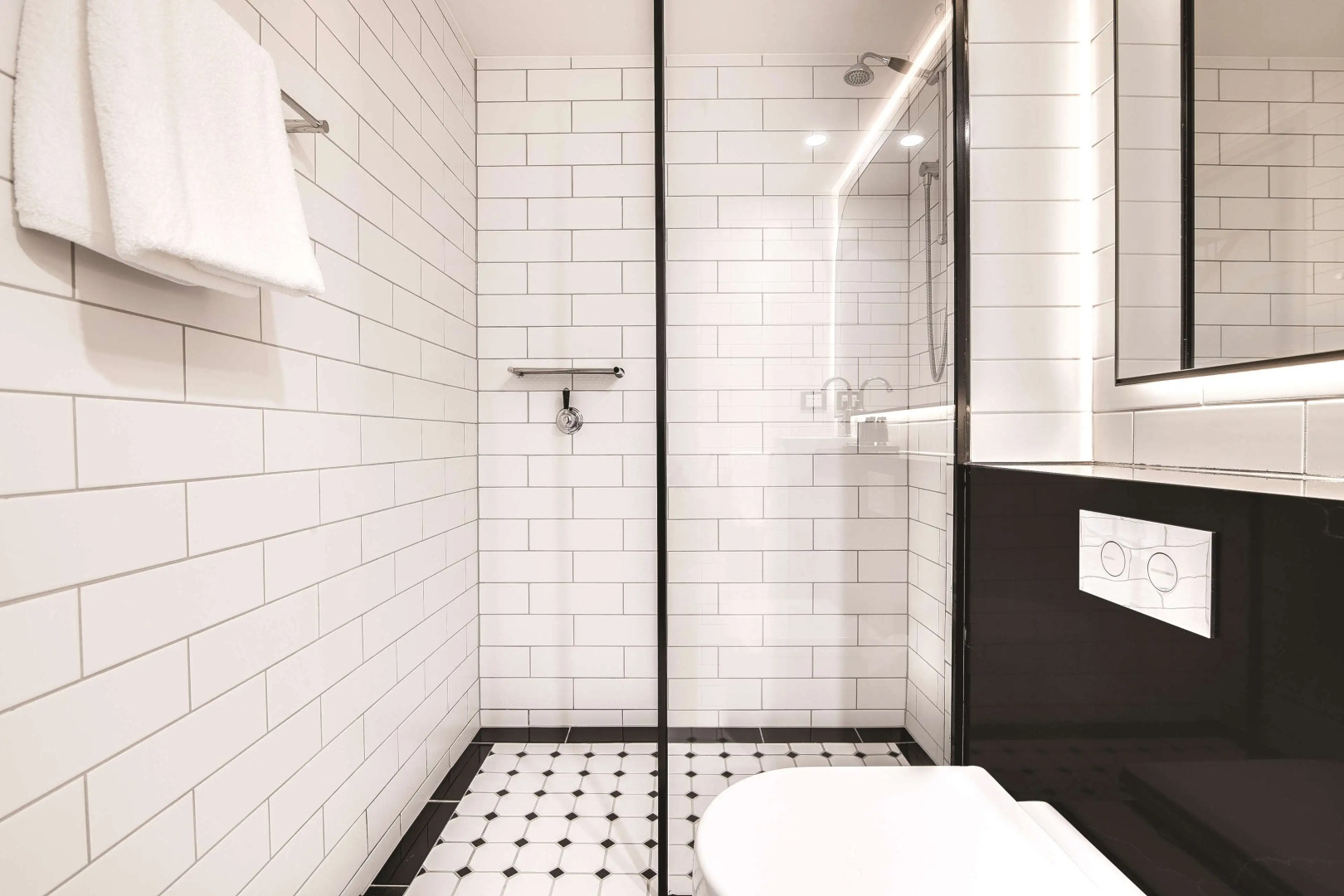 Foto - The Savoy Hotel on Little Collins Melbourne