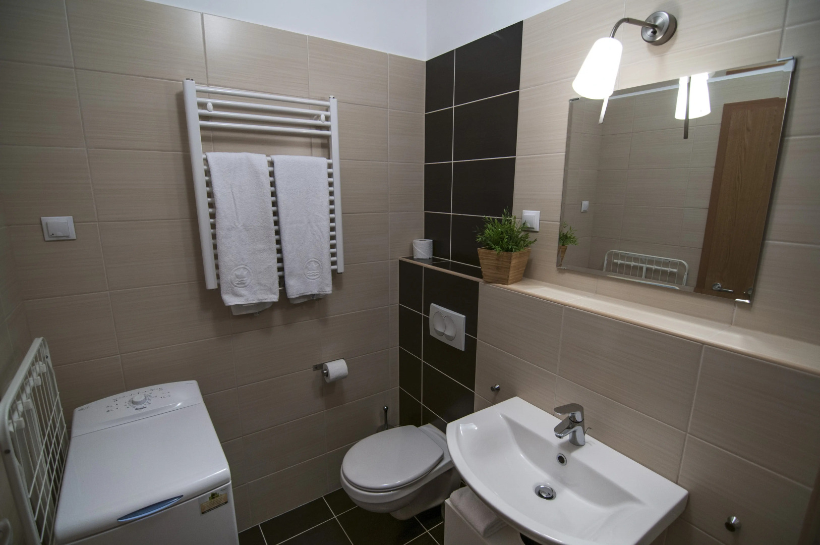 Foto - Corvin Center Suites