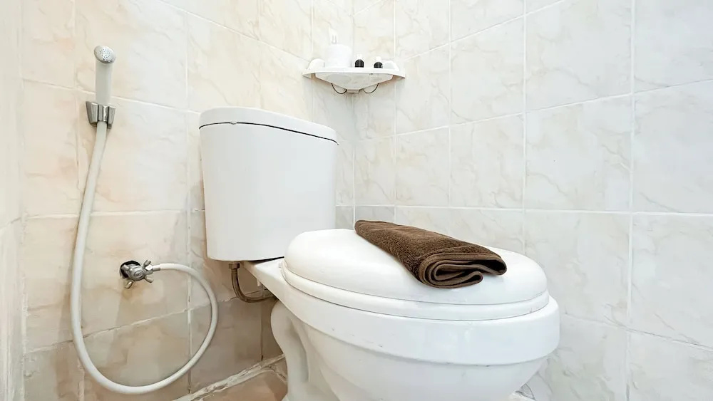 Good Place 1BR at Menara Kebon Jeruk Apartment