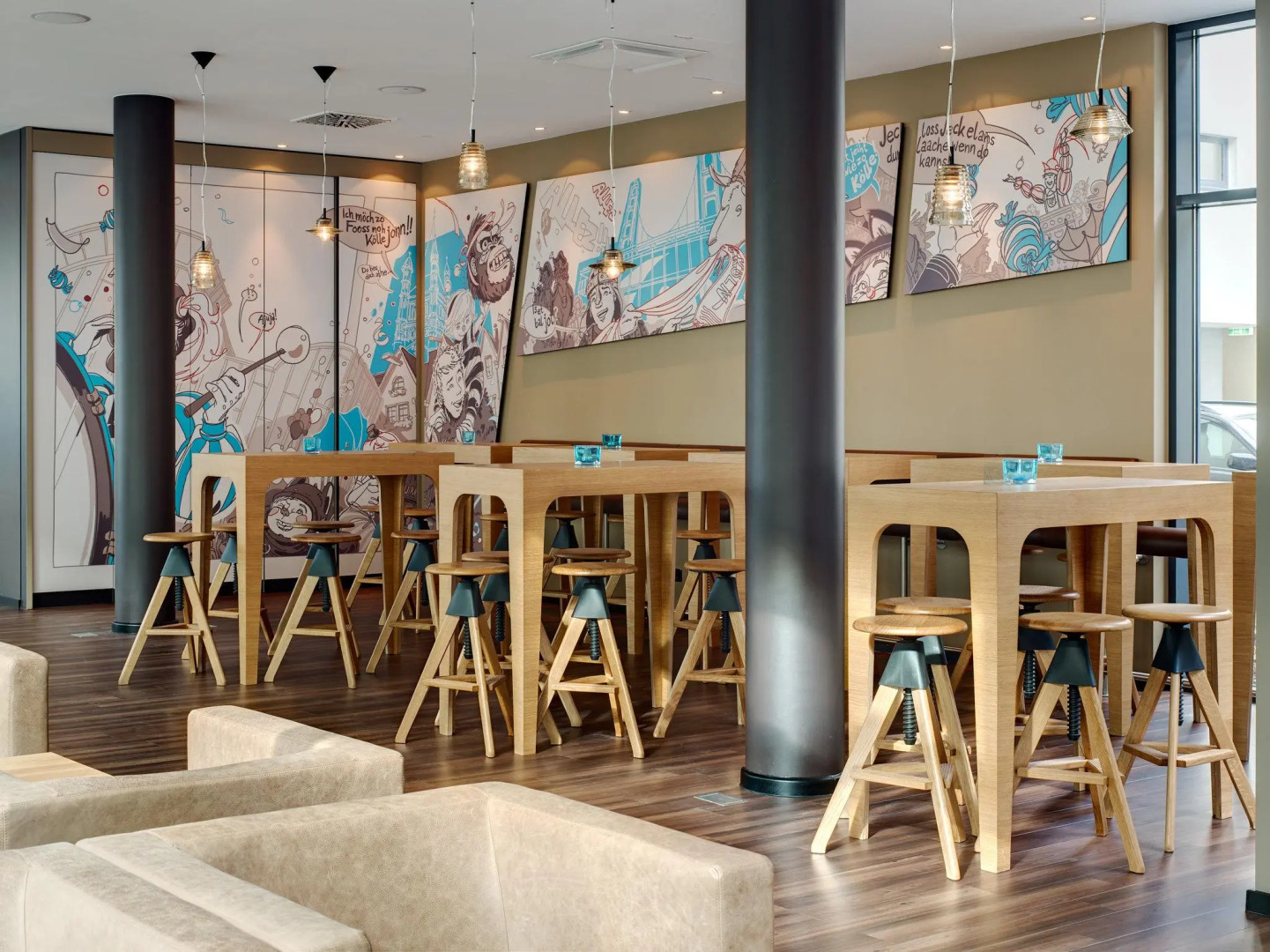 Photo - Motel One Köln-Mediapark