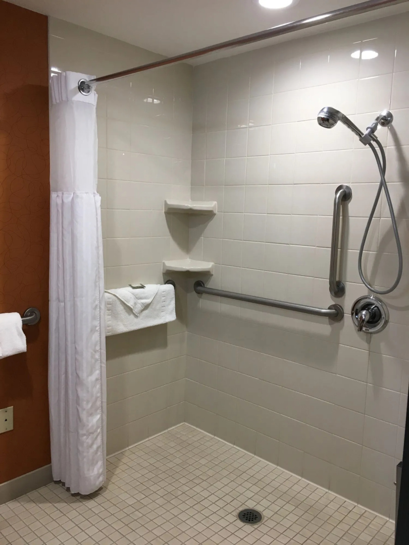 Foto - Best Western Plus Fresno Airport Hotel