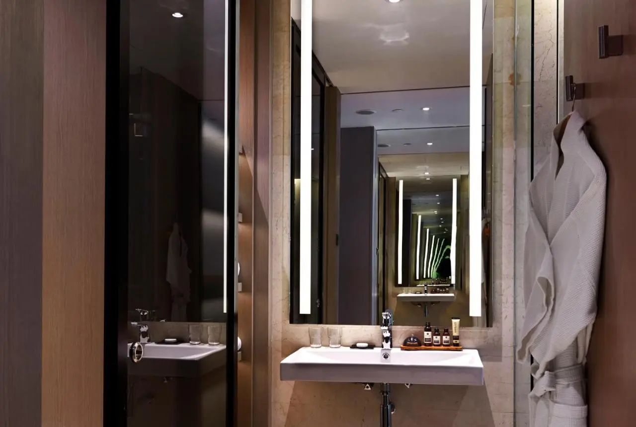 Photo - V E Hotel & Residence
