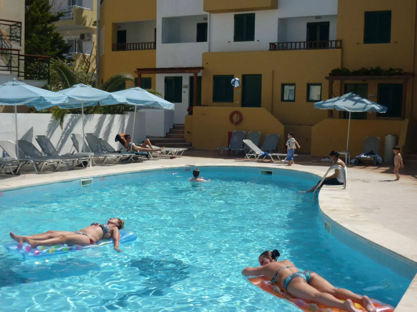 Foto - Elmi Beach Hotel & Suites