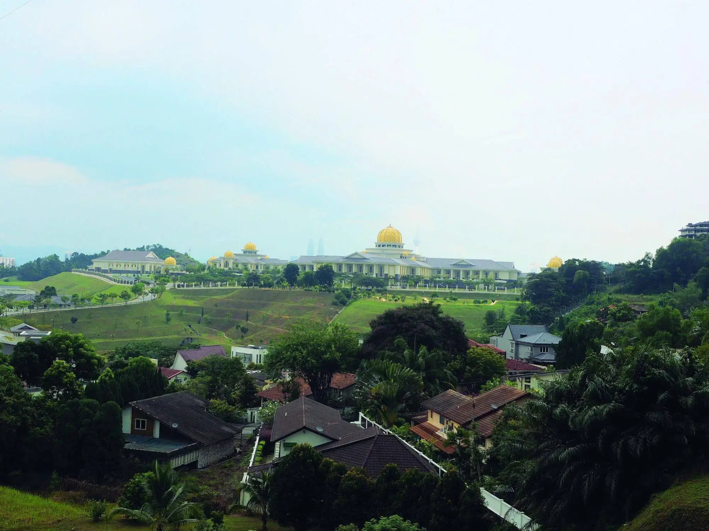 Photo - Damas Suites & Residences Kuala Lumpur