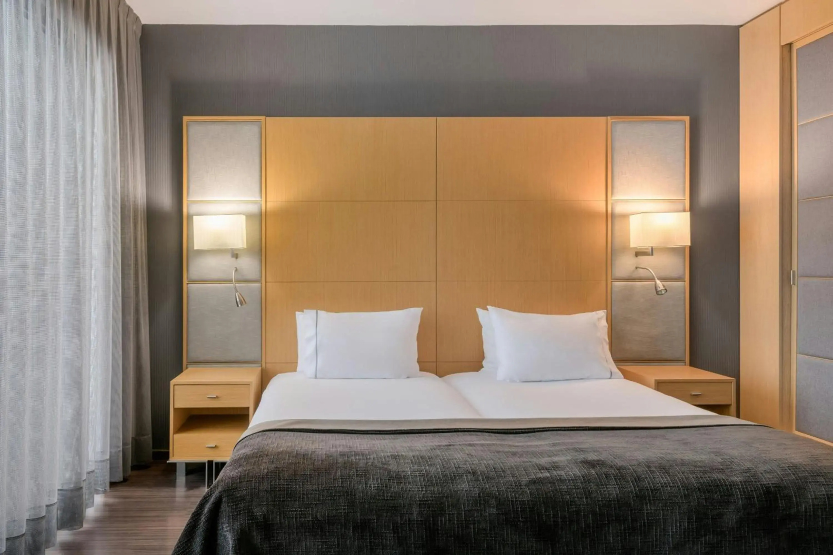 Photo - AC Hotel Victoria Suites by Marriott