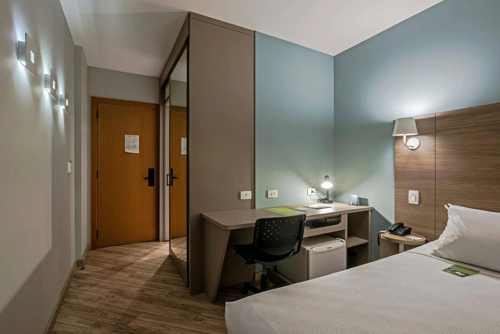 Photo - Slim Hotel Curitiba Alto da XV