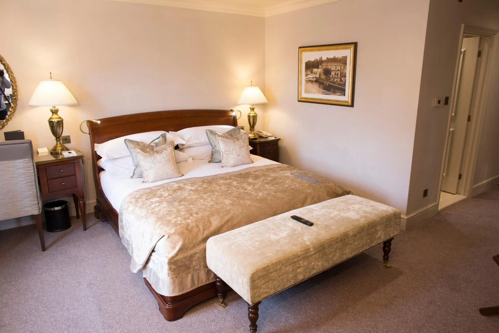 Foto - Macdonald Compleat Angler
